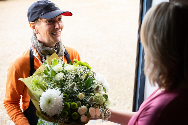 Bunga sebagai Bahasa: Eksplorasi Toko dan Karangan Bunga Pekalongan